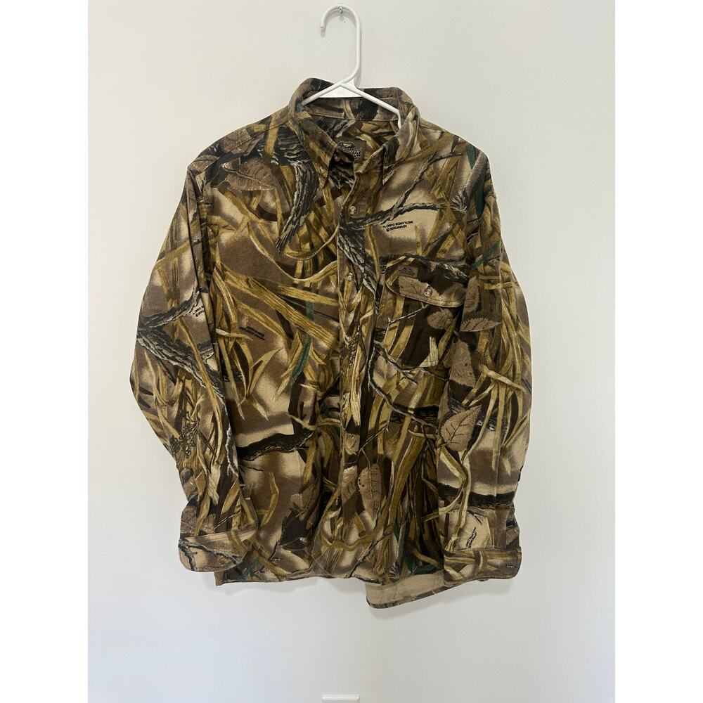 Whitewater Outdoors Heavy Button Up - Large